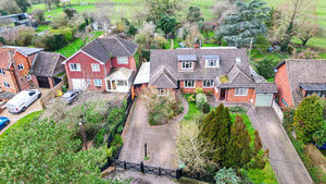 Photo 17- click for photo gallery